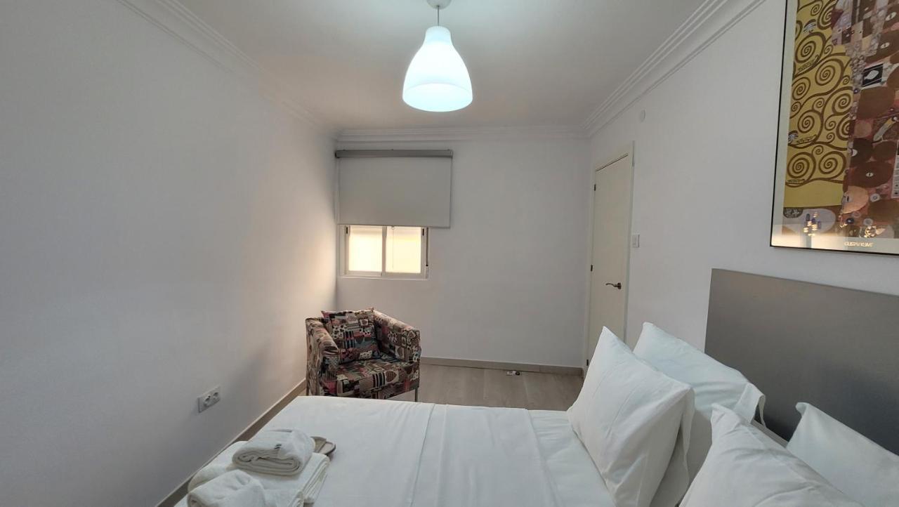 Apartaments B O D Collblanc لوسبيتاليت دي يوبريغات المظهر الخارجي الصورة