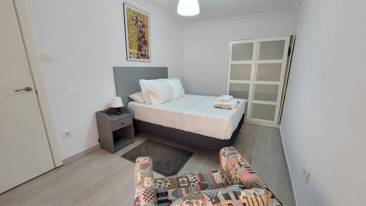 Apartaments B O D Collblanc لوسبيتاليت دي يوبريغات المظهر الخارجي الصورة
