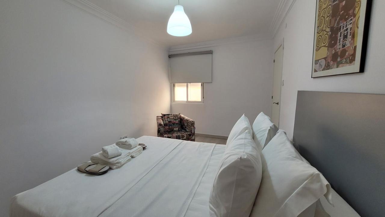 Apartaments B O D Collblanc لوسبيتاليت دي يوبريغات المظهر الخارجي الصورة