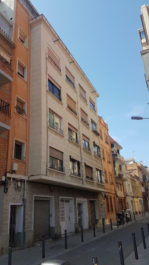 Apartaments B O D Collblanc لوسبيتاليت دي يوبريغات المظهر الخارجي الصورة